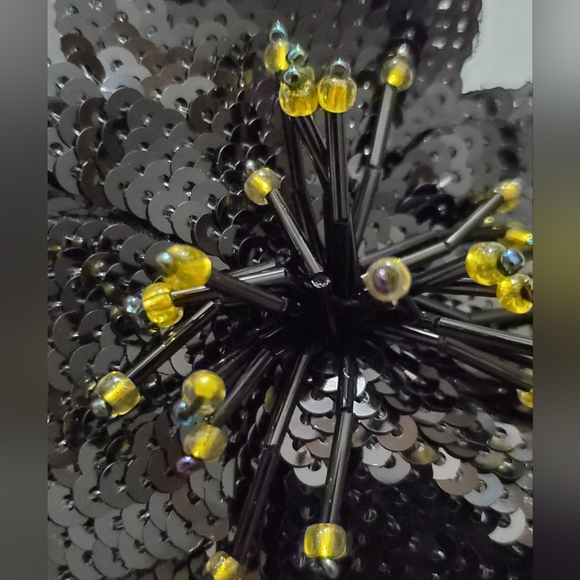 3D hibiscus beaded applique flower sew on iron on patch sequins tropical black - Picture 2 of 11